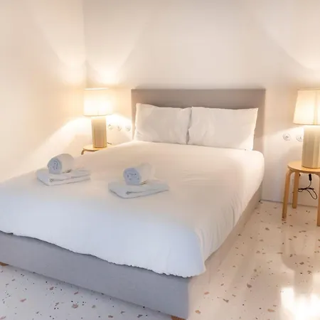 Apartment Alfama Modern Flats By Lovelystay *