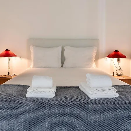 Alfama Modern Flats By Lovelystay Apartment