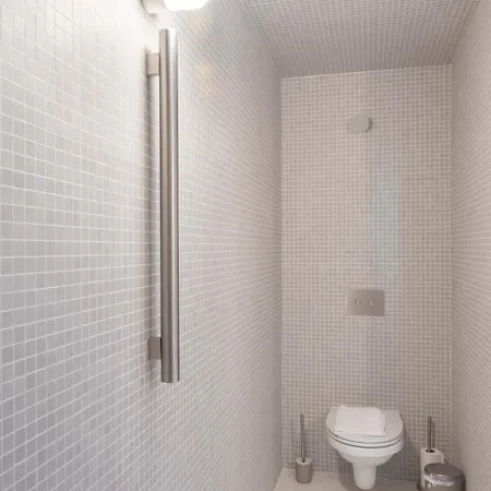 Alfama Modern Flats By Lovelystay Apartment *